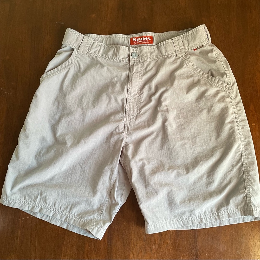 SIMMS Fishing Shorts Size XL